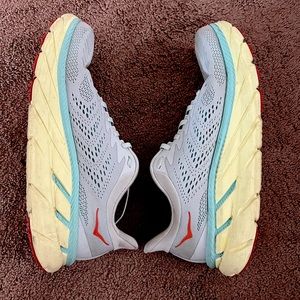 GENTLY USED HOKA ONE ONE